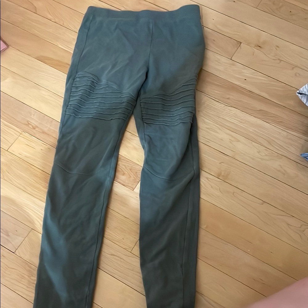 art class Kids Leggings in Olive Green